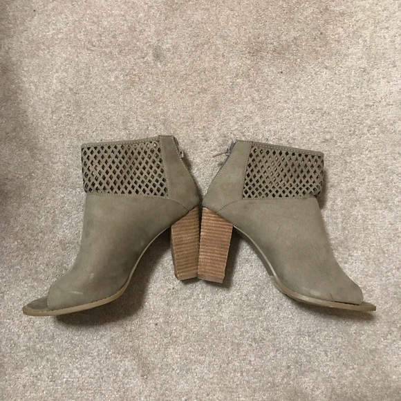 Report - Picture 3 of 4